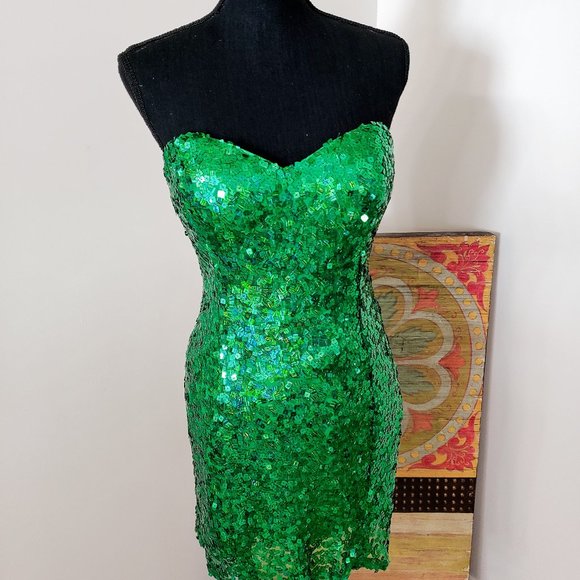 Ethereal Green Sequined Alyce Paris Dress 8 - Picture 1 of 1
